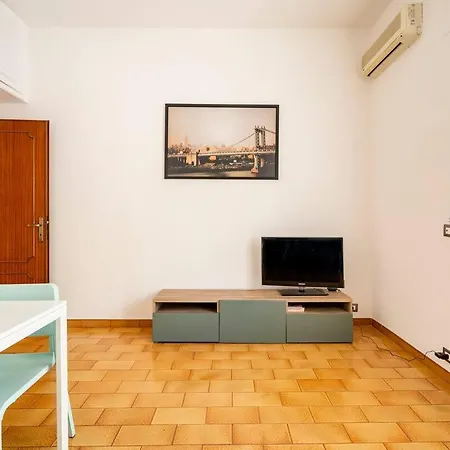 44oz With Terrace In Monteverde Apartament Rzym